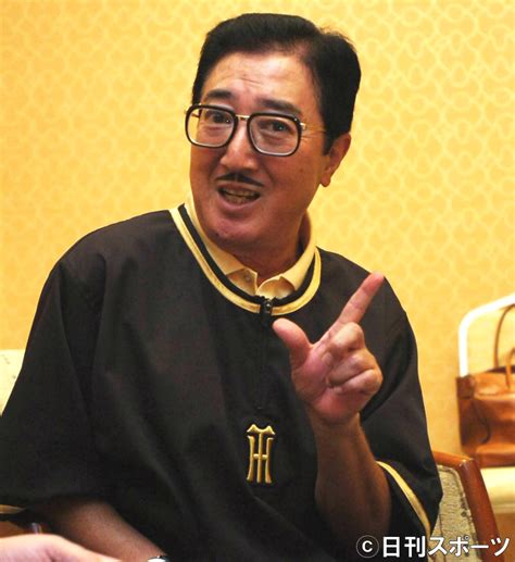 チャーリー浜さん死去「じゃ、あ～りませんか」流行語大賞、新喜劇個性派 おくやみ写真ニュース 日刊スポーツ