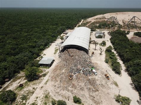 Tiradero a cielo abierto en Cancún Luces del Siglo