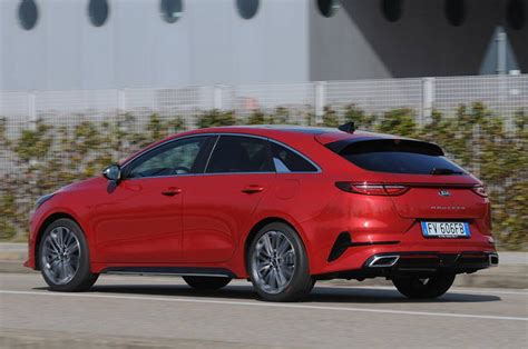 Prova Kia Proceed Scheda Tecnica Opinioni E Dimensioni 16 Crdi 136 Cv