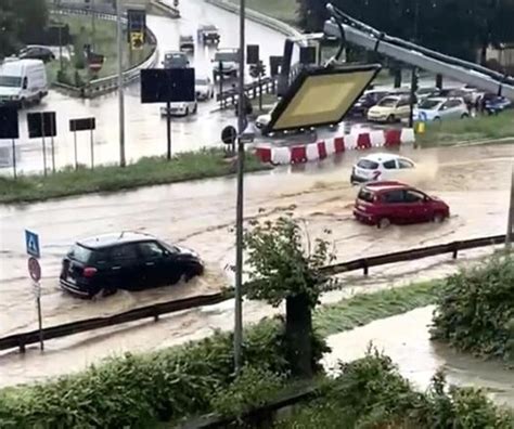 Maltempo Forti Temporali In Piemonte Grandinate E Allagamenti