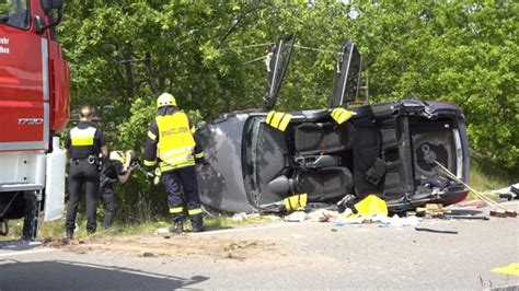 B70 Bei Lathen Autofahrer Nach Unfall In Lebensgefahr NOZ