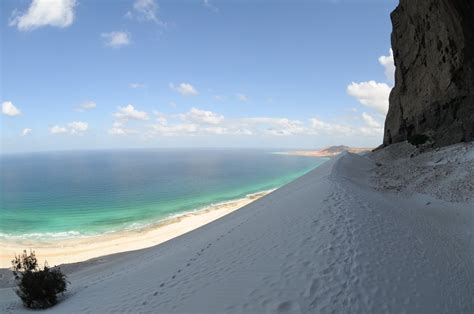 Socotra Island ,Yemen - azee