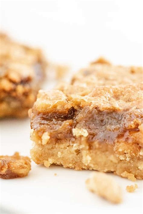 Easy Maple Syrup Bars Gooey And Delicious Simply Stacie