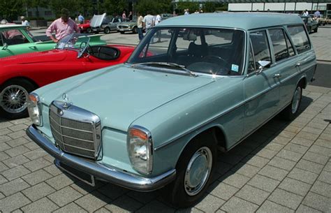 Singapore Mercedes Benz Estate Another Flickr Find A W115 Estate