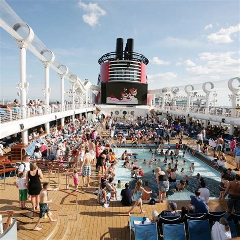 disney cruise pool - Travel Off Path