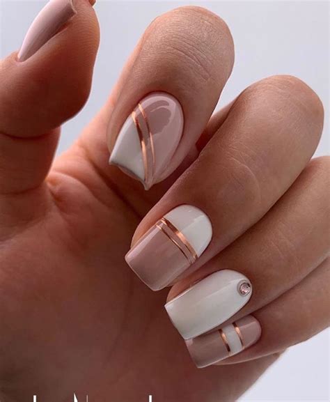 47 Prachtige Korte Vierkante Nagels Zomerontwerp Voor Manicure Nagels