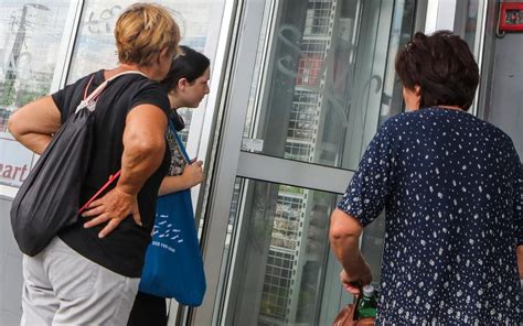 Provjerite zalihe Zbog utvrđene bakterije prehrambeni proizvod se