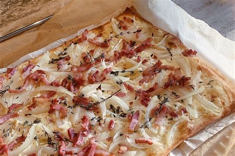 Els Sser Flammkuchen Met Spek En Ui Recept Home Made Chefs Recept