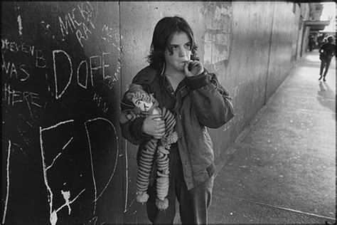 Juxtapoz Magazine The Homeless Kids Of Seattle Mary Ellen Mark