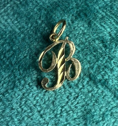 14K Yellow Gold Cursive Letter B Pendant Gem