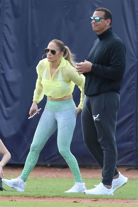 Jennifer Lopez In Spandex Celebmafia