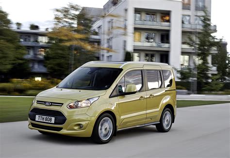 Ford Tourneo Connect And Grand Tourneo Connect Get New 1 5l Diesel Fresh Features Carscoops