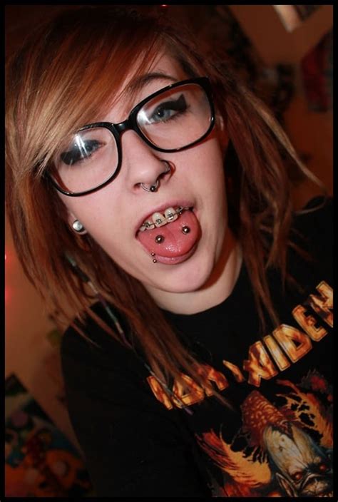 100 Unique Tongue Piercing Examples And Faqs