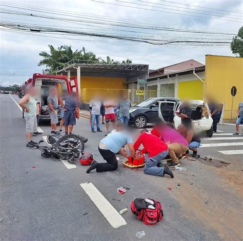 Fotos Motociclista Entra Em Parada Cardiorrespiratória Após Grave