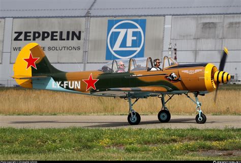 Ly Fun Private Yakovlev Yak 52 Photo By Christopher Schmitt Id