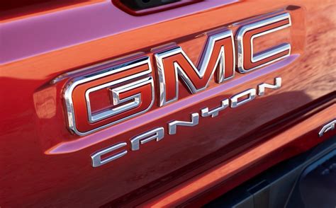 Gmc Canyon At X Aev Edition Rolls Out As Upmarket Take On The