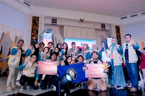 Wakili UNDIP Tim BelajarSini Sukses Sabet Juara 2 Kategori Bisnis