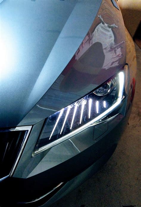 Light Assist Vs Dynamic Light Assist Skoda Superb Mk Iii