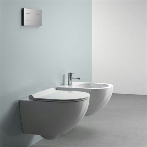 Sanitari Sospesi Senza Brida Ceramica Catalano Sfera Wc Newflush