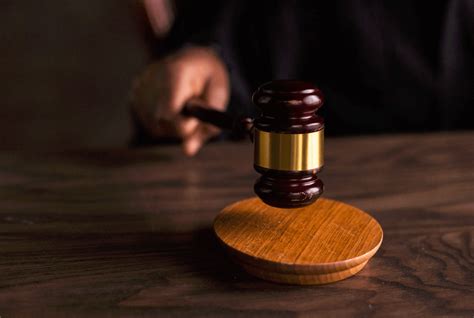 navigating the legal landscape why choose knoll law group for your case