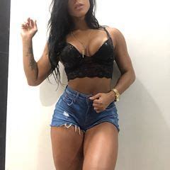 Hot Sexy Jully Oliveira Bikini Pics