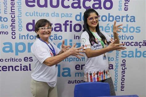 Lei Da Libras Completa 22 Anos Promovendo Inclusão E Acessibilidade à