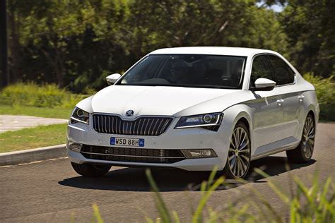 Review 2016 Skoda Superb Full Review And Road Test