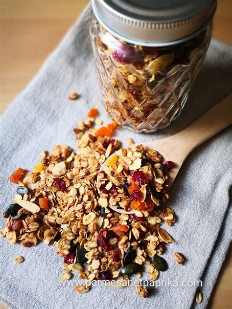 Parmesan Et Paprika Granola Cranberries Et Abricots