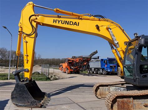 Hyundai Robex Lc A Excavator Boss Machinery