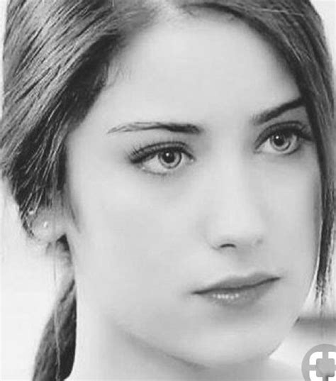 Pin De Dunkel Leben En Wmvac Leyla Hazal Kaya Feriha Y Emir Belleza