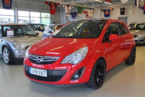 Opel Corsa Ov Kw Mt Color Edition Muodikas Ferrarin Punainen