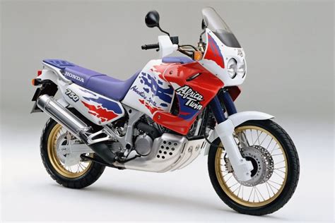 Honda Xrv Africa Twin Legenda Jest Tylko Jedna Wiat Motocykli