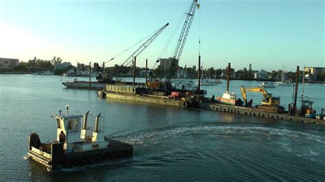 Tugboat Pushing A Dredging Barge Near Fort Myers Beach Youtube