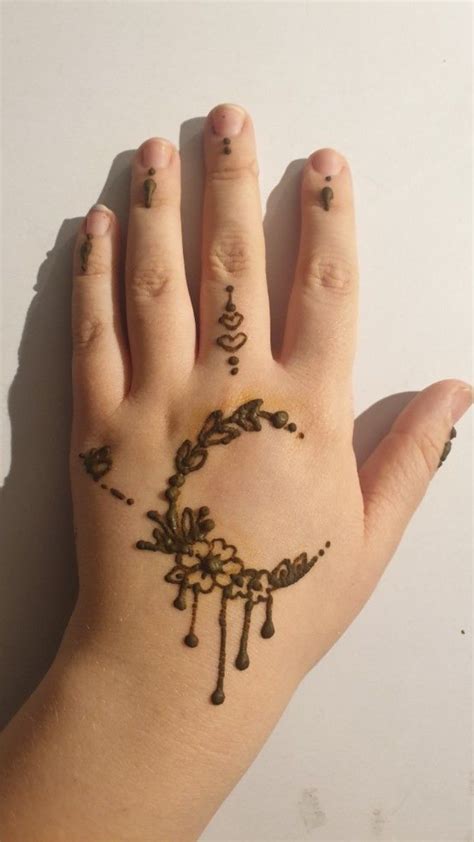 Moon Henna Patterns