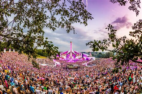 Tomorrowland Reveals Initial Details For Live Stream Edm Identity