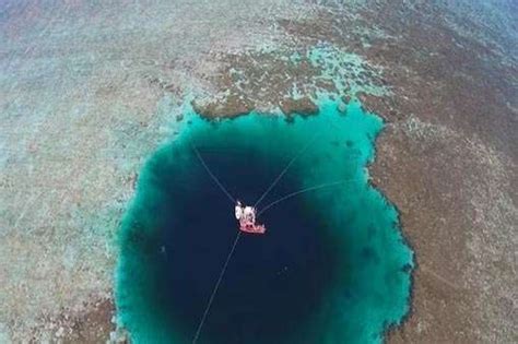 Scientists Discovered The Worlds Second Deepest Blue Hole Called Tam