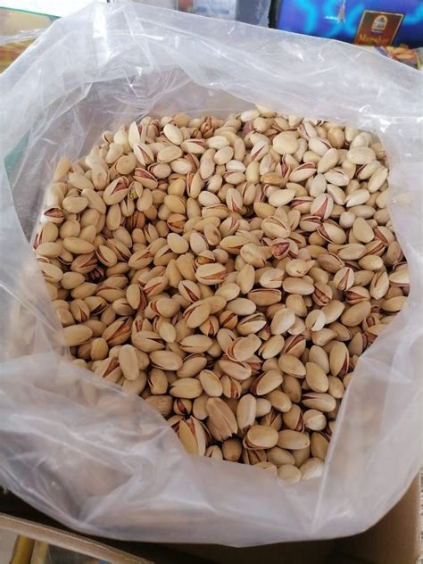 Whole Raw Shelled Pistachio Pista Unsalted Packaging Type Box