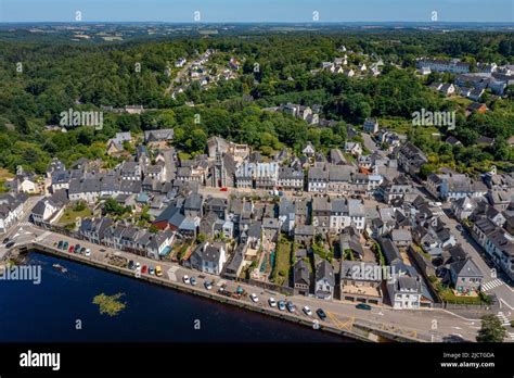 Vue A Rienne Du Centre Ville Et Du Lac De Huelgoat Finist Re Bretagne