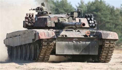 Poland Delivers Batch Of PT 91 Twardy Tanks To Ukraine