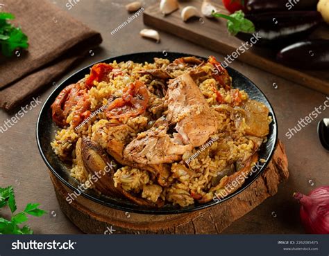 Palestinian Maklouba Dish Chicken Rice Vegetables Stock Photo ...