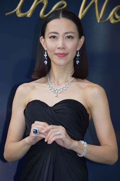 【エンタがビタミン♪】木村佳乃「ドキドキしております」。総額29億円のジュエリーを纏う。 Techinsight（テックインサイト） 海外