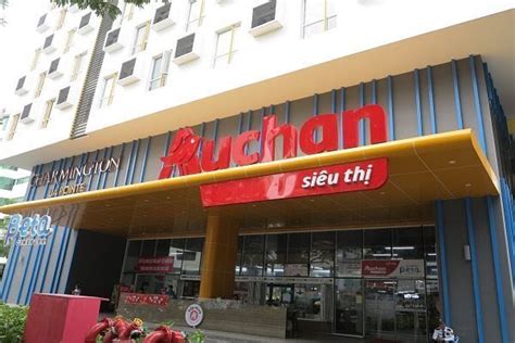 saigon coop takes   auchan supermarkets