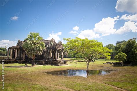 Angkor Wat Stock Photo | Adobe Stock