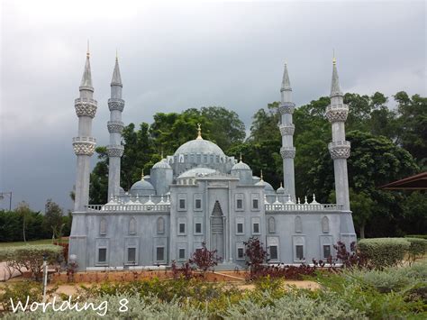 R Plica Blue Mosque De Estambul Taman Tamadun Islam Kuala Terengganu