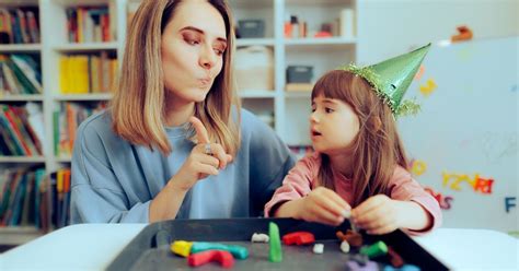 Dire à un enfant qu il est mature pour son âge n est pas un compliment et voici pourquoi selon