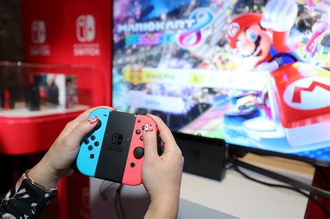 Nintendo Switch: New, premium version of games console planned with 4K ...