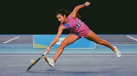 Emma Raducanu Hot Hot Tennis Babes