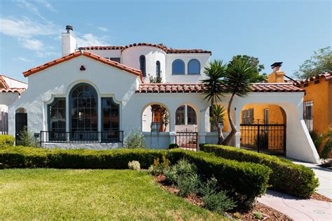 Photo 1 of 10 in This Restored 1920s L.A. Home Is Packed With ...