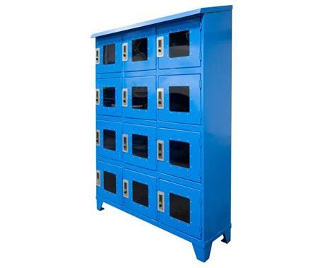 Clear View Locker