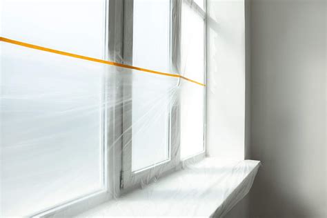 Does Covering Windows With Plastic Really Help Retain Heat: A Guide to ...